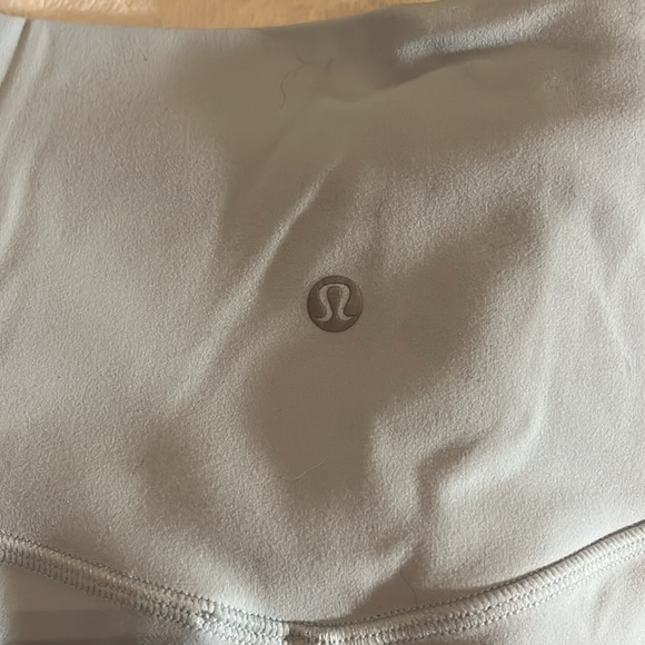 Lululemon Align Leggings Size 6 - Picture 2 of 4